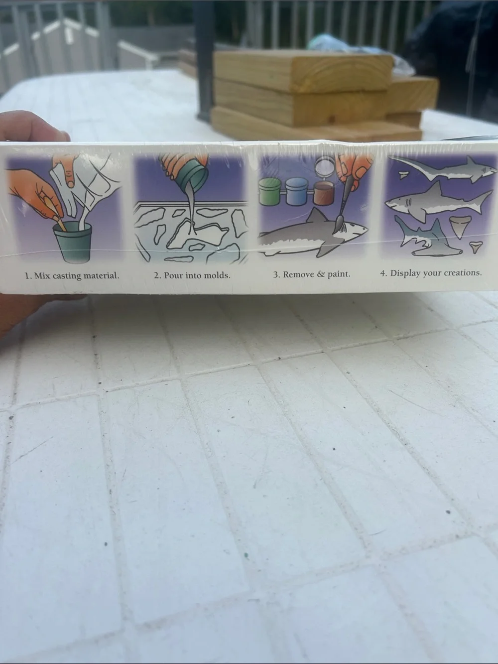 NWT Shark Casting Kit Great for educational play and discovery